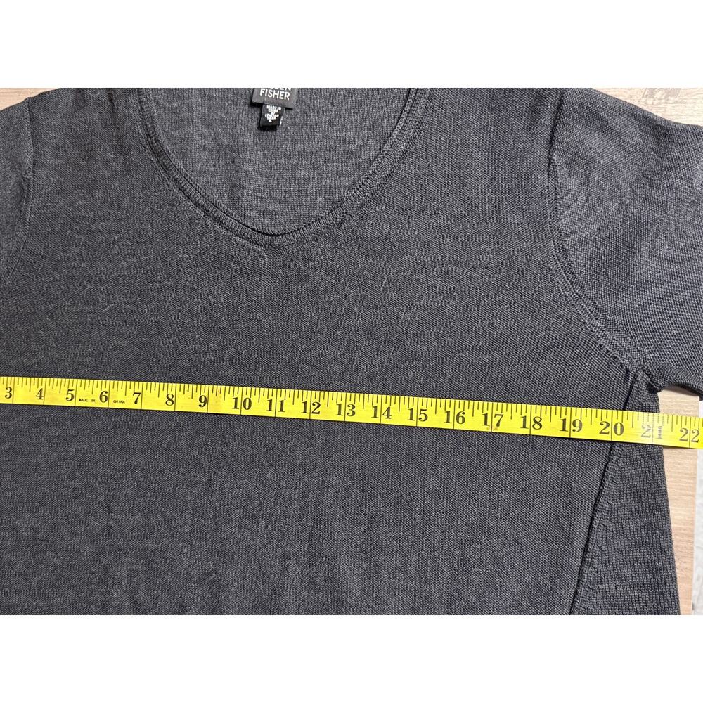 Eileen Fisher Women's 100% Merino Wool V-Neck Sweater Size L - Picture 3 of 8